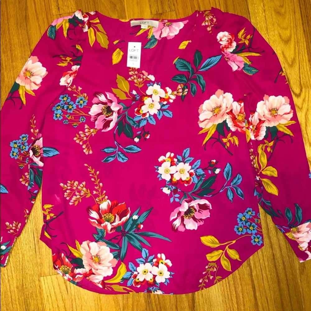 NWT floral blouse